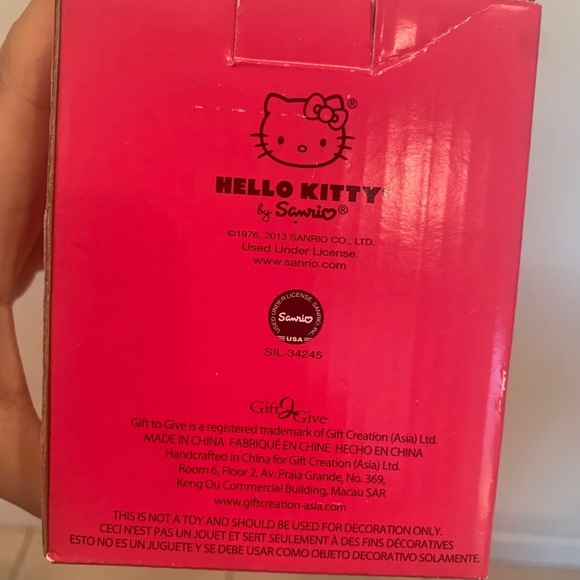 Hello kitty sanrio snowglobe 2013 - Picture 5 of 6